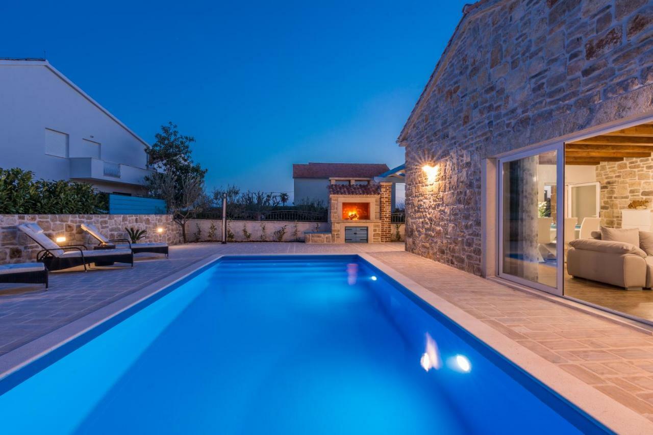 Villa Delozija Sukošan Екстериор снимка